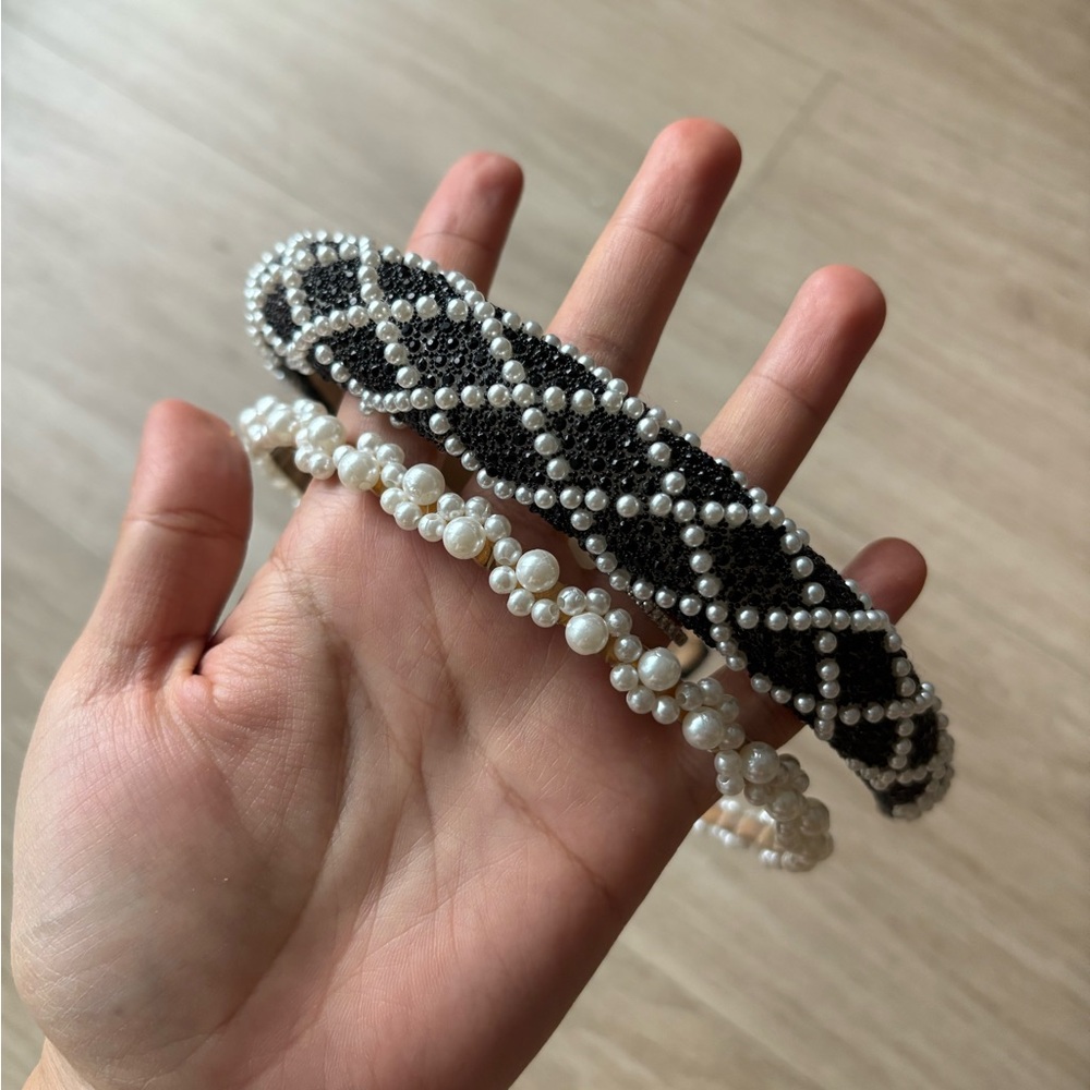 Elegant Black and White Pearl Headband Set